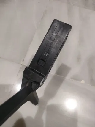 Pies Soporte TV Sony Bravia