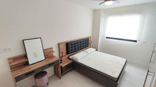 Piso en alquiler en Martín Carpena - Torre del Río en Málaga