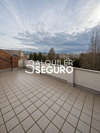 Ático en alquiler en Los Valles-San Vazquez-El Fuerte en Guadalajara