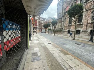 Local comercial en alquiler en Zona Teatro Campoamor en Oviedo