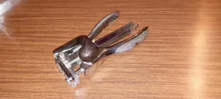 El Casco Grapadoras y Sacabocados