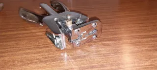 El Casco Grapadoras y Sacabocados