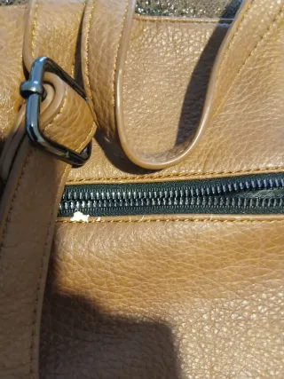 Zaino Mimi'mua' similpelle marrone e oro