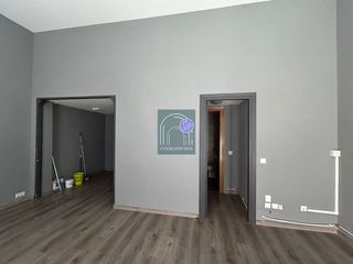 Local comercial en alquiler en Centro en Gijón