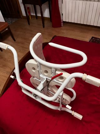 Silla giratoria para bañera