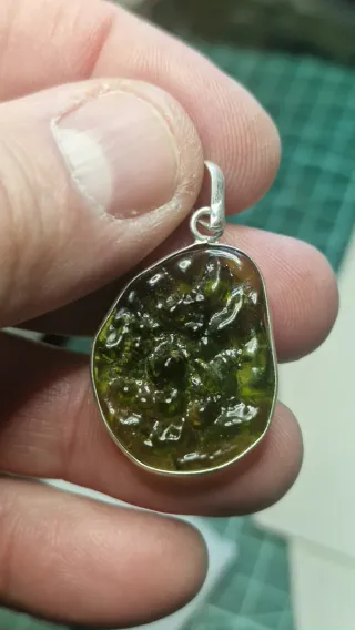 Moldavita.  Origen República Checa con certificado