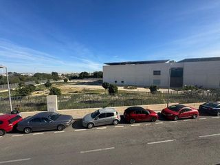 Piso en venta en  El Acequión - Los Naúfragos en Torrevieja