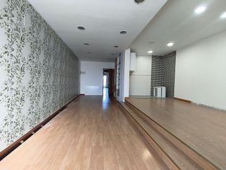 Local comercial en alquiler en Yeles