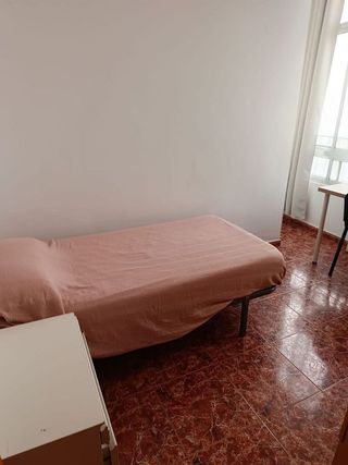 Piso en alquiler en Ciudad Jardín - Tagarete - El Zapillo en Almería