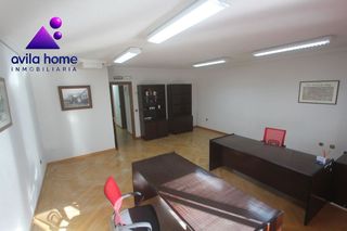 Oficina en alquiler en Centro en Ávila