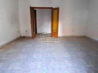Piso en venta en Lucena