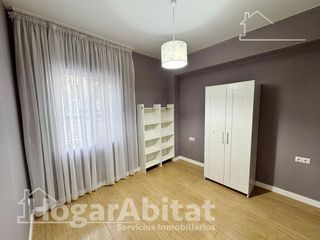 Piso en venta en Ciutat Fallera en Valencia