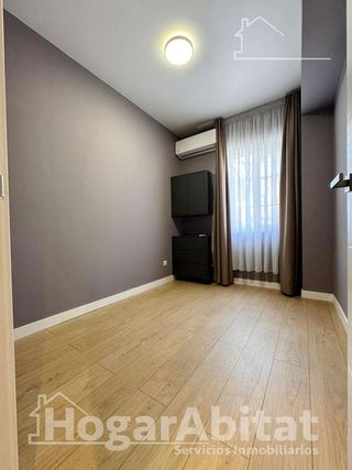 Piso en venta en Ciutat Fallera en Valencia