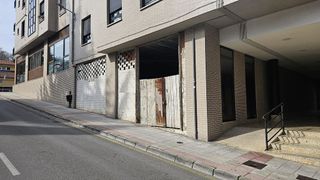 Local comercial en venta en Pravia