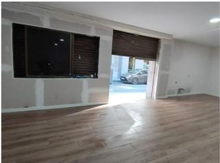 Local comercial en alquiler en Carolinas Bajas en Alicante