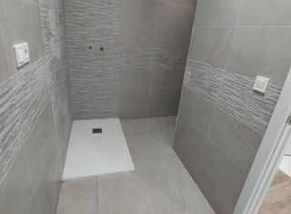 Local comercial en alquiler en Carolinas Bajas en Alicante