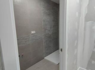 Local comercial en alquiler en Carolinas Bajas en Alicante