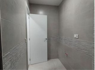 Local comercial en alquiler en Carolinas Bajas en Alicante