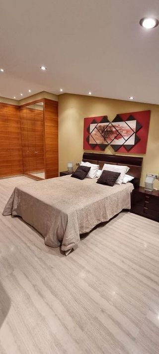 Casa en alquiler en Moncada