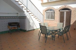 Casa en alquiler en Moncada