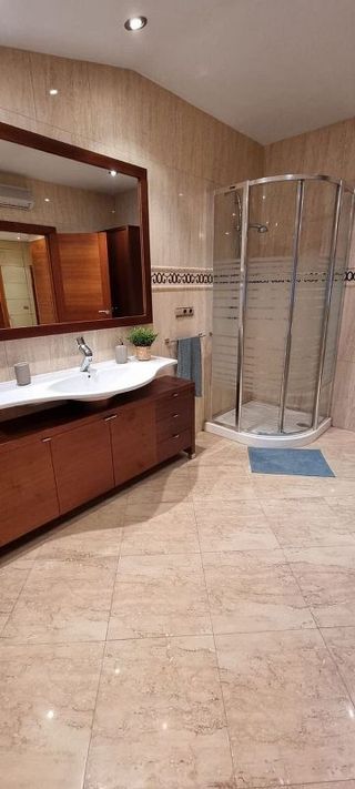 Casa en alquiler en Moncada