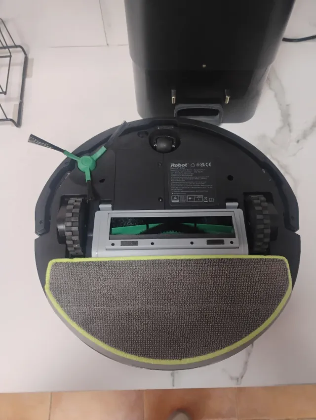 Robot Aspirador iRobot Roomba 105 Combo