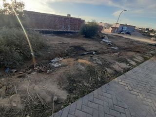 Terreno en venta en Argés