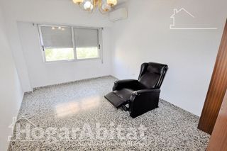 Piso en venta en Mestalla en Valencia