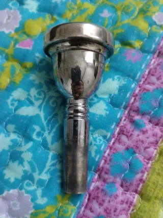 Boquilla Trombón Bajo Bach Corp. 1G