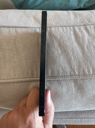 iPhone 13 128GB Negro - Batería 84%