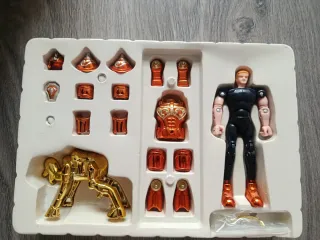 Figura Cavalieri dello Zodiaco. Toro