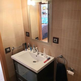 Piso en venta en El Guinardó en Barcelona