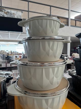 Set de Ollas Metal Negro y Gris