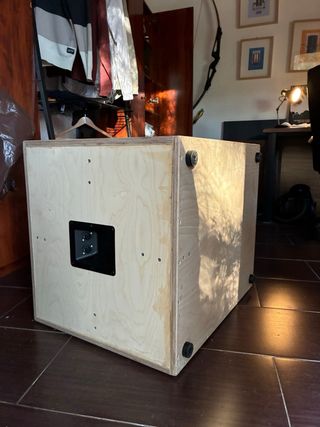 Cajón Subwoofer Abedul 18mm Beyma 18Lex1200