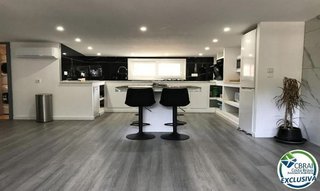 Local comercial en venta en Nord en Roses
