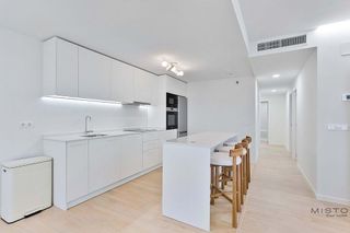 Piso en alquiler en Nueva Andalucía centro en Marbella