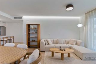 Piso en alquiler en Nueva Andalucía centro en Marbella