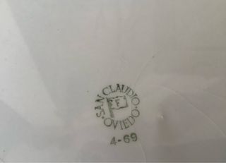 Plato decorativo dorado y blanco