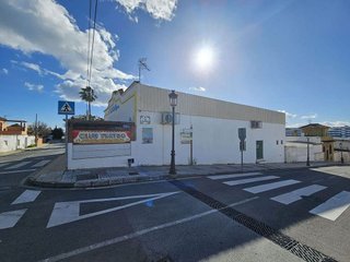 Local comercial en venta en Zona Norte en Estepona