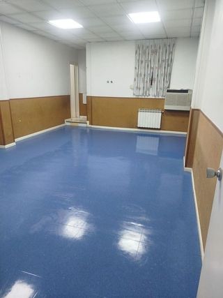 Local comercial en venta en Parque Roma - Coronas en San Fernando de Henares