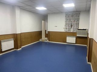 Local comercial en venta en Parque Roma - Coronas en San Fernando de Henares