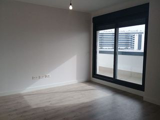 Piso en alquiler en Arco Norte - Avda. España en Dos Hermanas