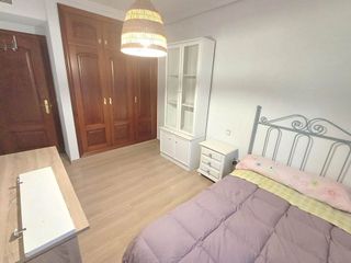 Piso en alquiler en Huerta de la Reina - Trassierra en Córdoba