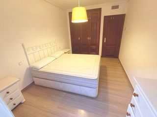 Piso en alquiler en Huerta de la Reina - Trassierra en Córdoba