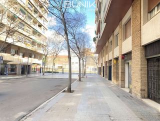 Local comercial en alquiler en La Nova Esquerra de l'Eixample en Barcelona