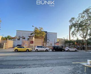 Local comercial en alquiler en La Nova Esquerra de l'Eixample en Barcelona