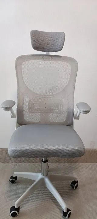Silla ergonómica de oficina gris-nueva