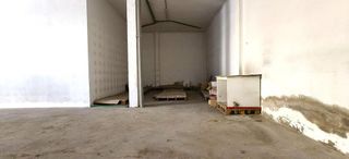 Local comercial en venta en Maria Auxiliadora - Barriada LLera en Badajoz