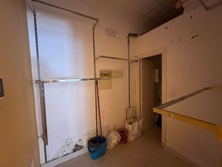 Local comercial en alquiler en Parque Mediterráneo - Santa Paula en Málaga