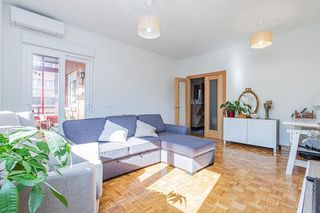 Piso en venta en La Paz en Madrid